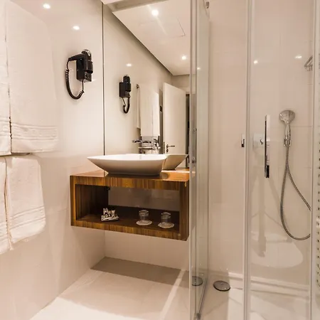 Rossio Boutique Готель