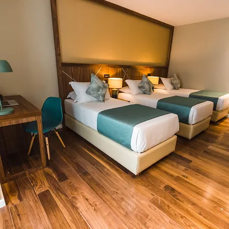 Rossio Boutique Готель 4*